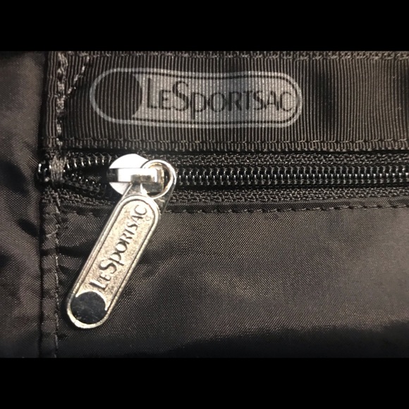 EUC LeSportsac Large Black 2-Sided 2 Different Dog Print Nylon Tote - Picture 7 of 10